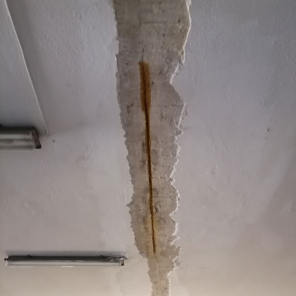 Συγκόλληση ρωγμών με ρητινενέσεις